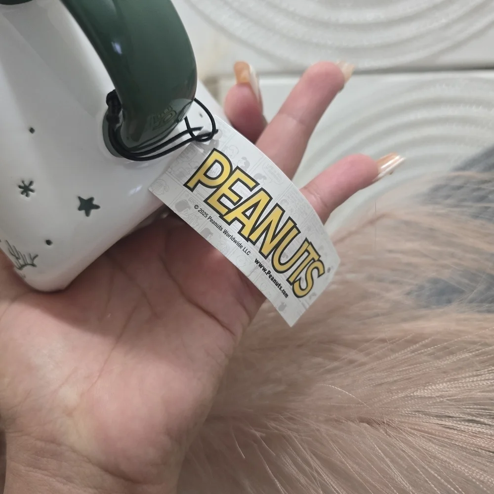 Peanuts Mug with Green Handle and Star Accents